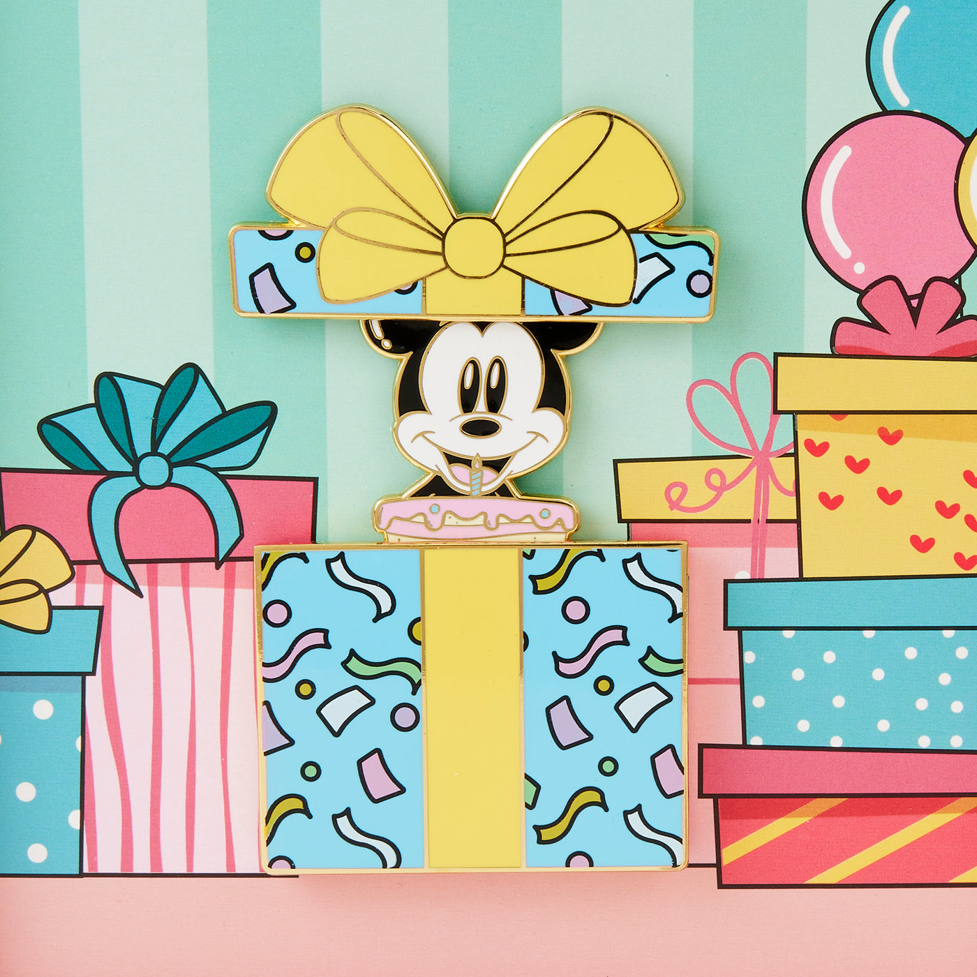 Disney Mickey Birthday Present Surprise 3" Collector Box Limited Edition Pin