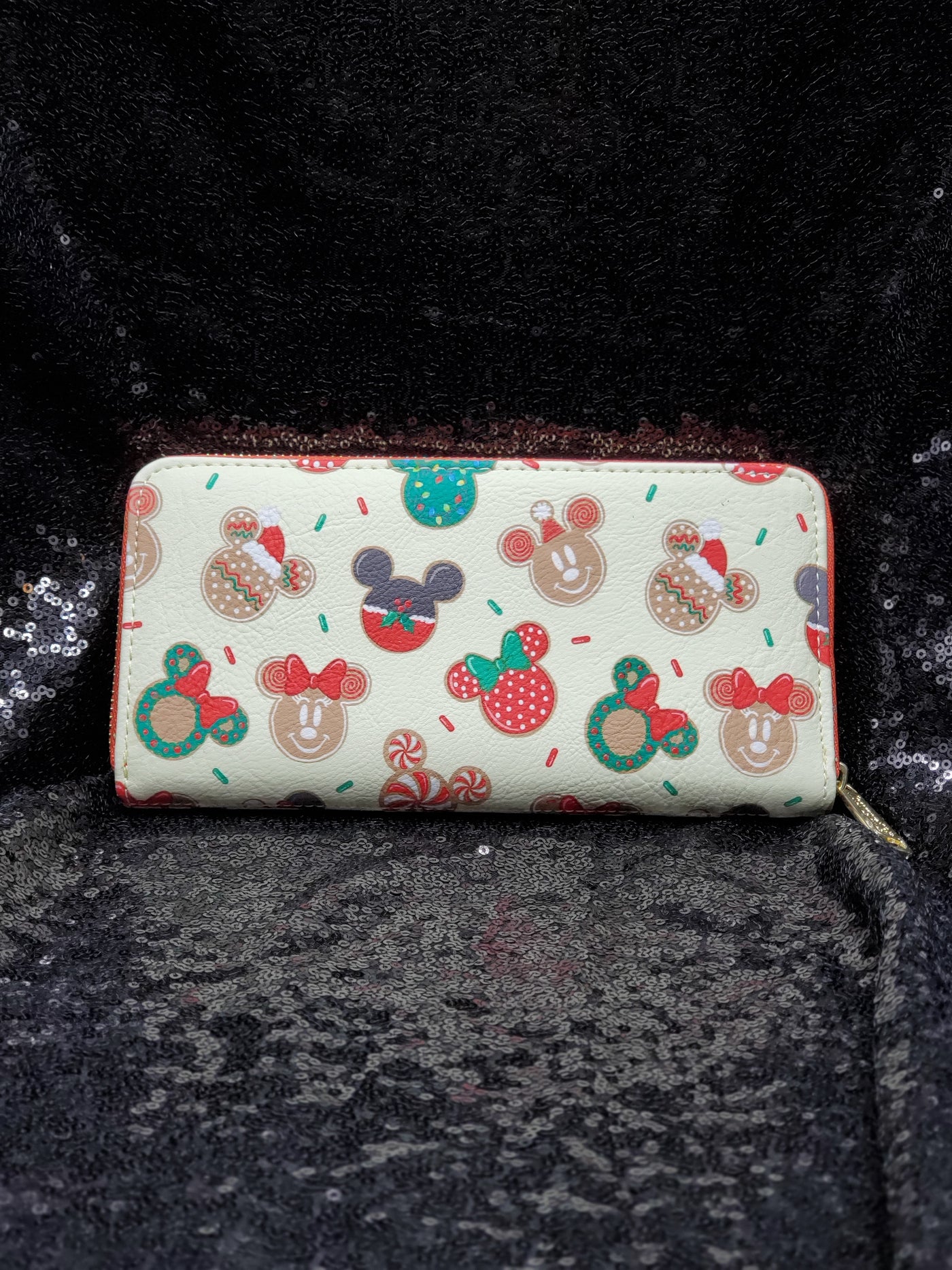 Disney Christmas Mickey and Minnie Cookie Wallet