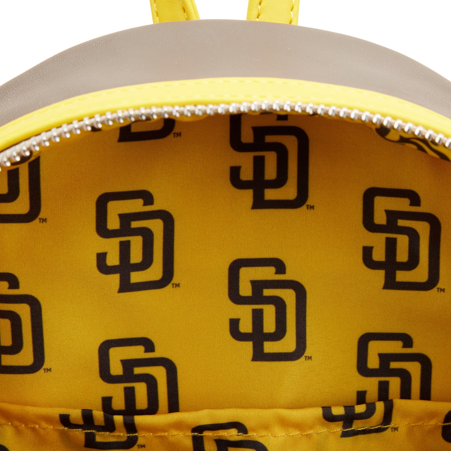 Loungefly San Diego Padres Backpack deals Like New